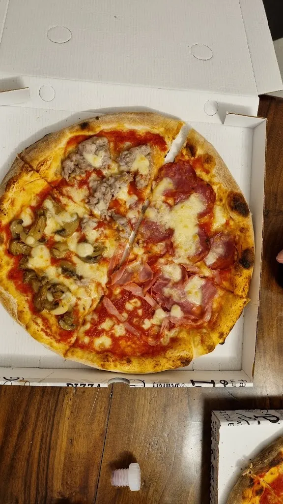 Menu_Pizzart Di Adele Ravano_Sant'Egidio del Monte Albino_image_5