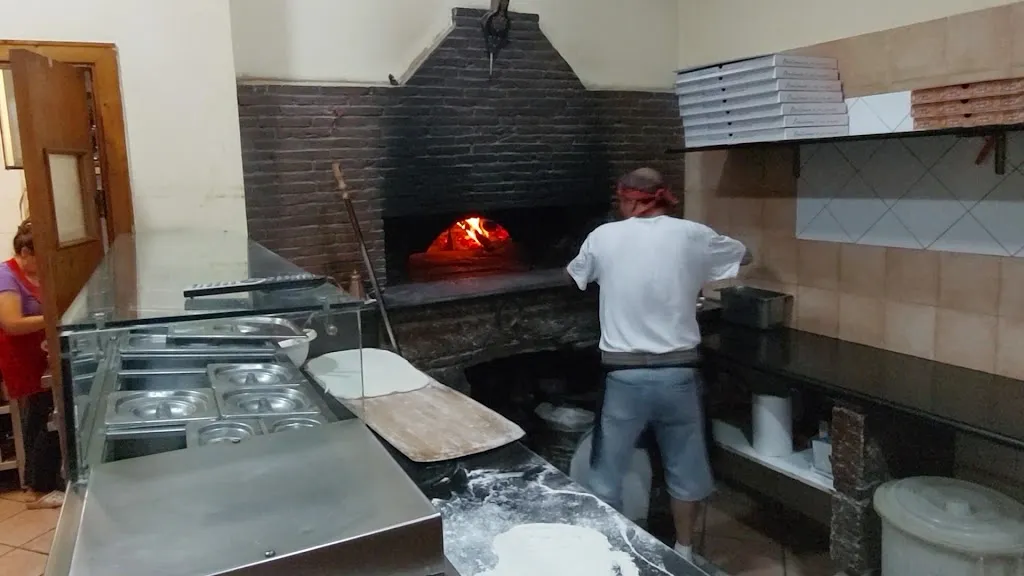 Pizzart Di Adele Ravano_Sant'Egidio del Monte Albino_slider_image_2