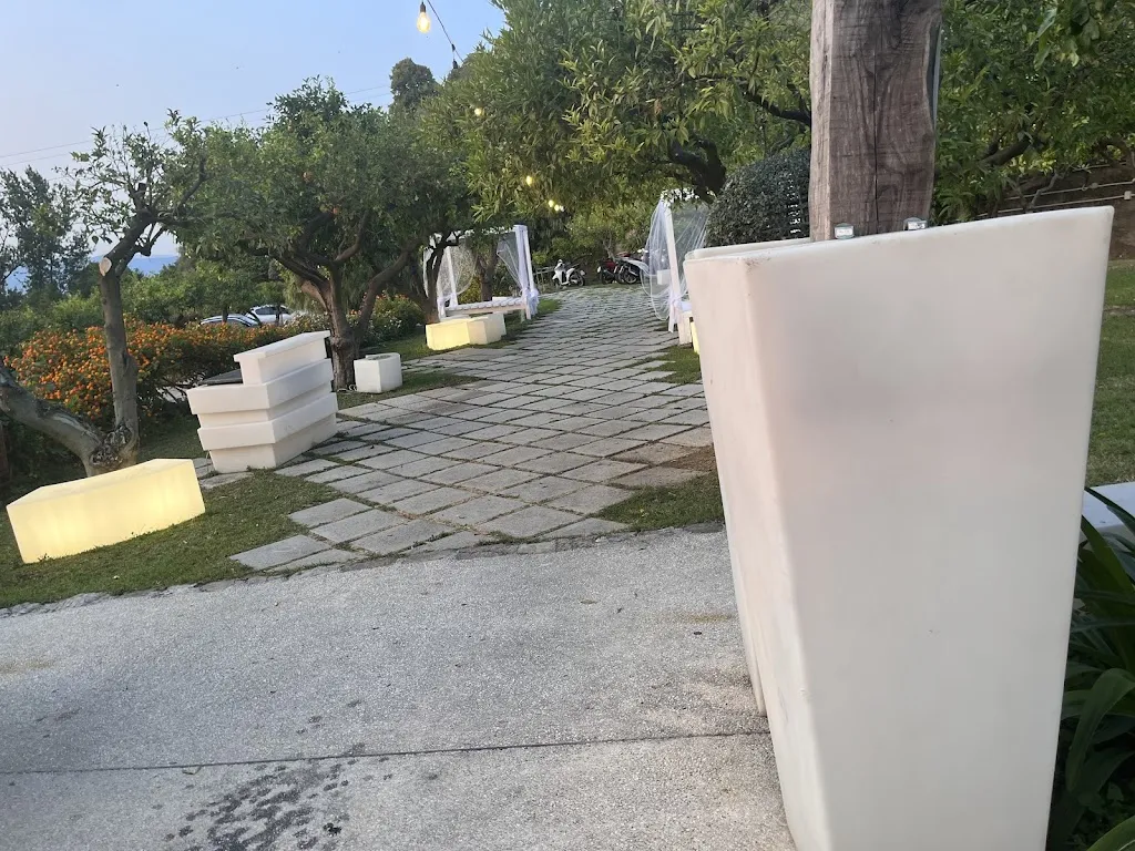 Tonia Cop_Masseria Gabriele_Sant'Antonio Abate_review