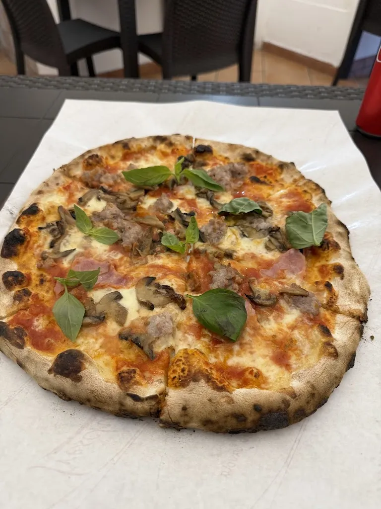 Benedikt Vedder_O'Talian Di D'Auria Vincenzo_Sant'Antonio Abate_review