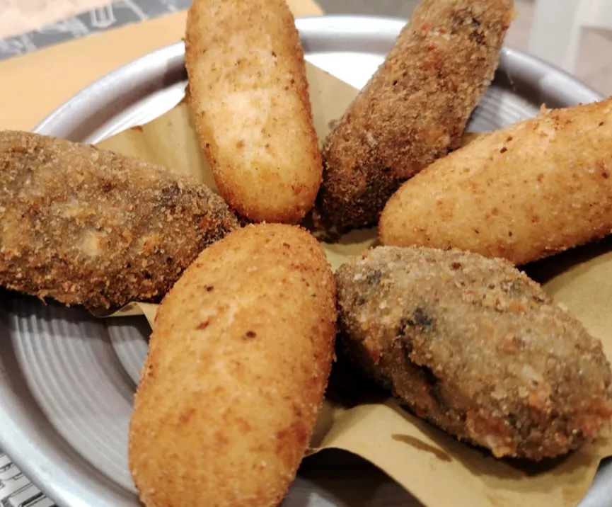 Gianluca Artistico_Pizzeria Schettino_Sant'Antonio Abate_review