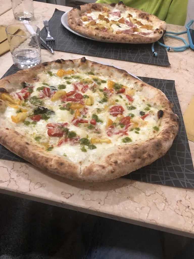 Raik Nagel_Pizzeria Schettino_Sant'Antonio Abate_review