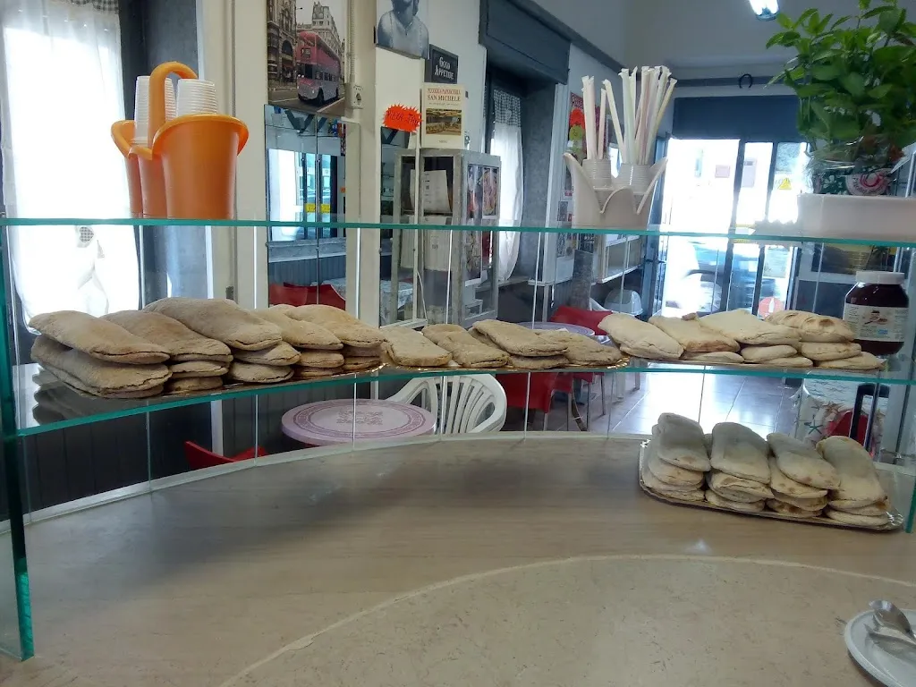 PIZZERIA San Michele_Sant'Antonio Abate_slider_image_1