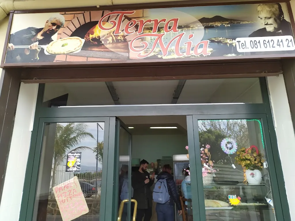 Pizzeria Terra Mia_Sant'Antonio Abate_slider_image_1