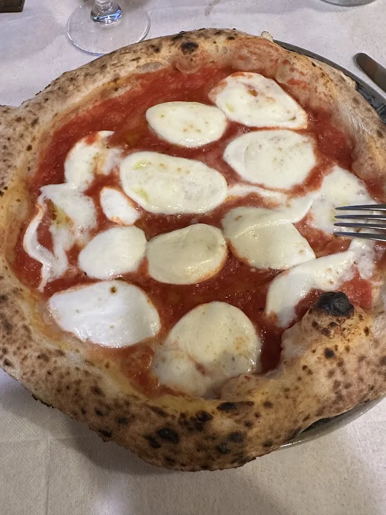 Raffaele S_NonSoKe - Pizza & Cucina_Santa Maria A Vico_review