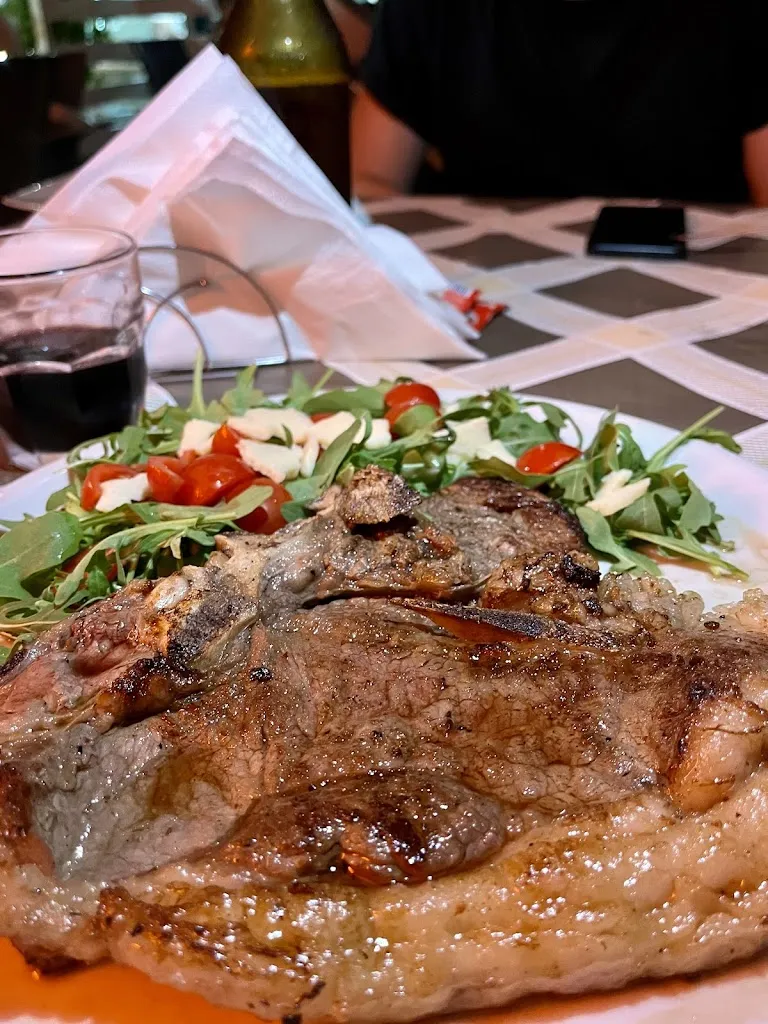 Alessandro Biscardi_Girarrosto & Pizzeria da Pasquale_Santa Maria A Vico_review