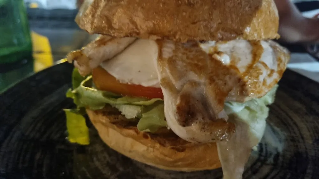 Gaetano Di Domenico_Sapurit - Girarrosto Paninoteca_Santa Maria A Vico_recensione