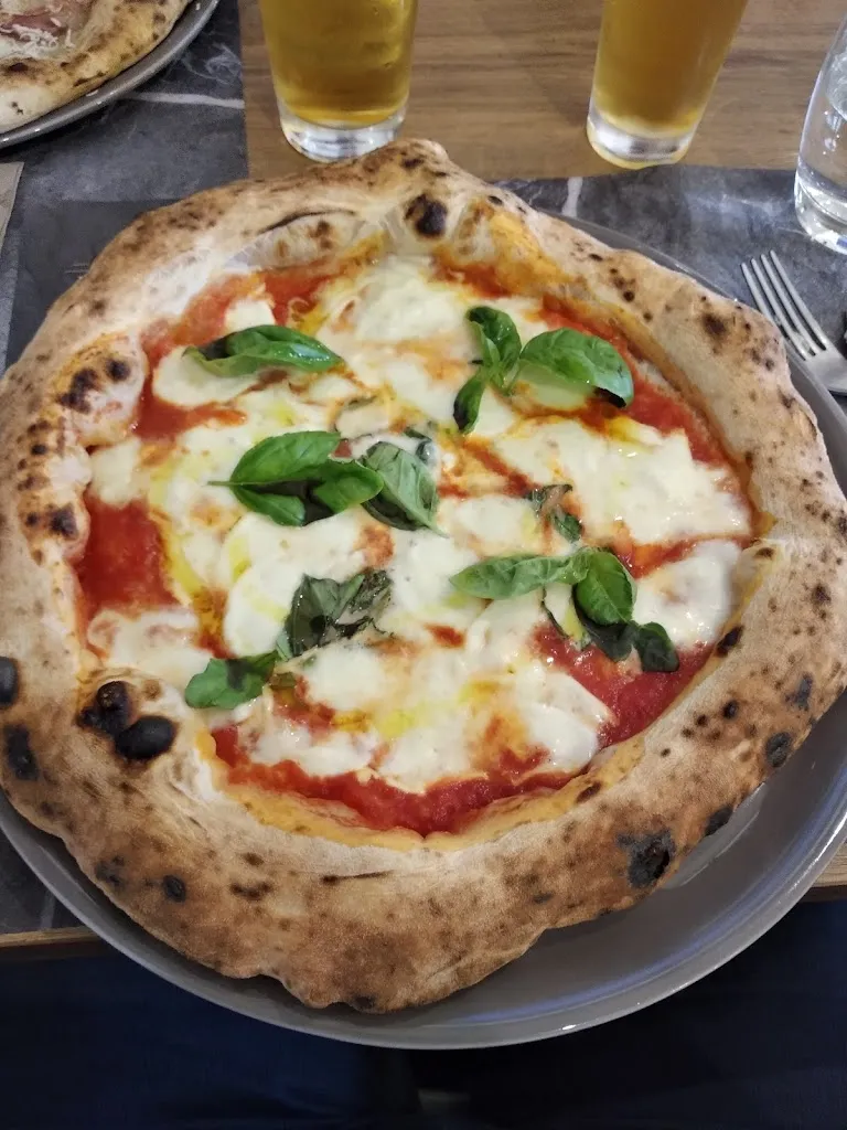 Menu_DeLuxe Pizzeria_Santa Maria A Vico_image_5