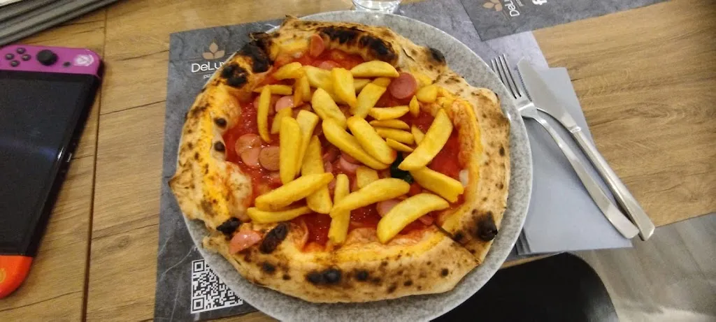 Roberto113 Asso_DeLuxe Pizzeria_Santa Maria A Vico_review