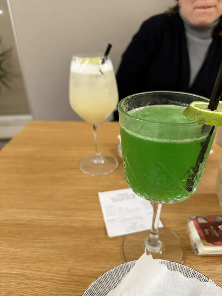 Raffaele S_Casapane_Santa Maria A Vico_review