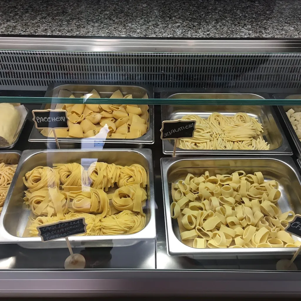 Menu_R2 Pizza e Pasta_Santa Maria A Vico_immagine_8