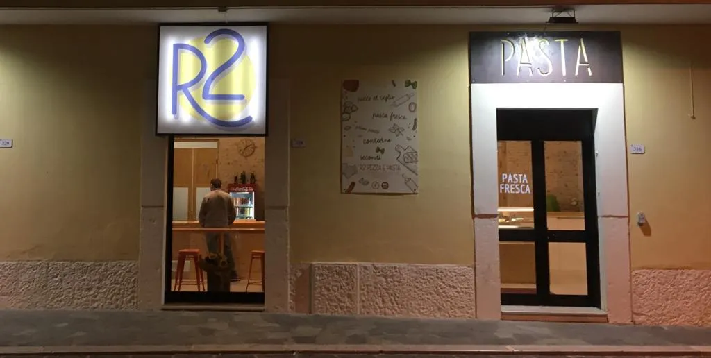 R2 Pizza e Pasta ristorante a Santa Maria A Vico