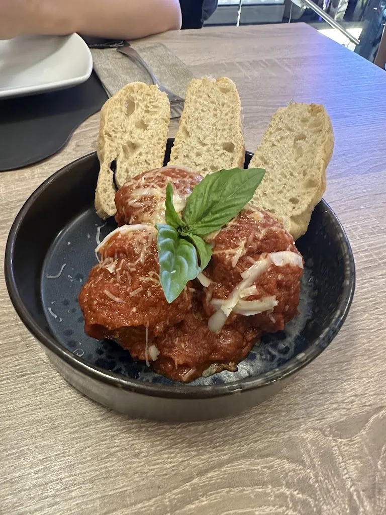 Christian Rullo_Carlino Superior Beef_Santa Maria La Carità_review