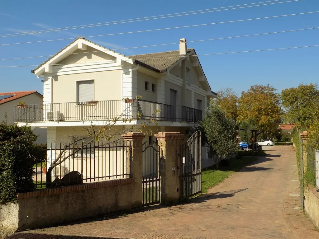 Hotel Il Ciliegio_Santo Stefano del Sole_slider_image_1