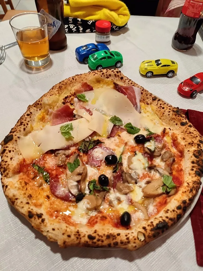 marco scudieri_Flori.da Pizzeria_Santa Paolina_review