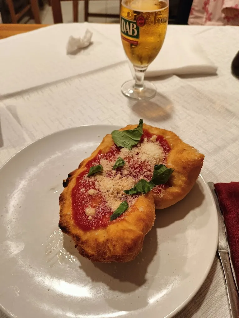 Flori.da Pizzeria_Santa Paolina_slider_image_3