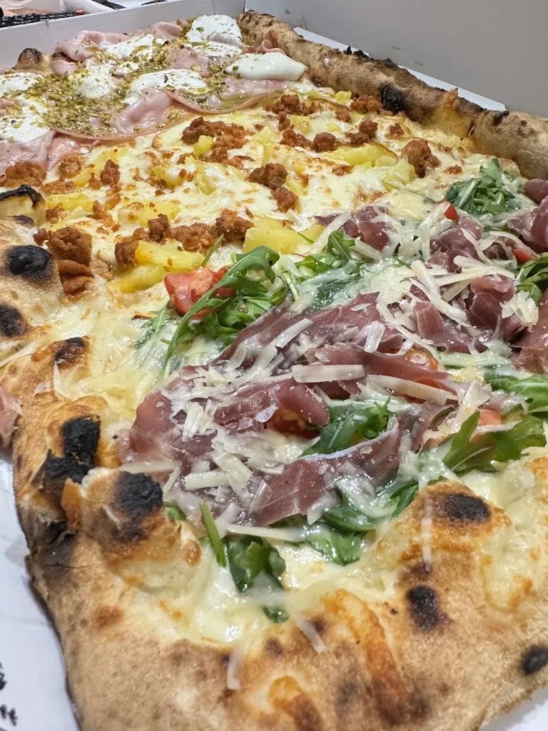 Ristorante Pizzeria Vesuvio_Sassano_slider_image_2