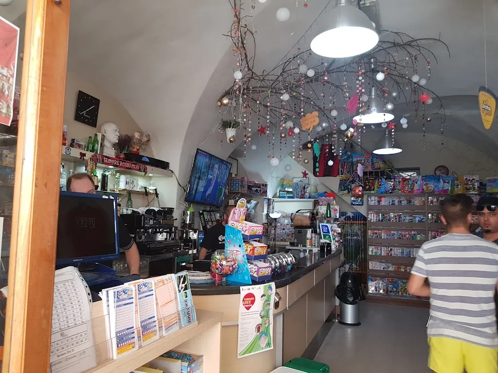 Bar 24 Di De Lillo Luigi restaurant in Savignano Irpino