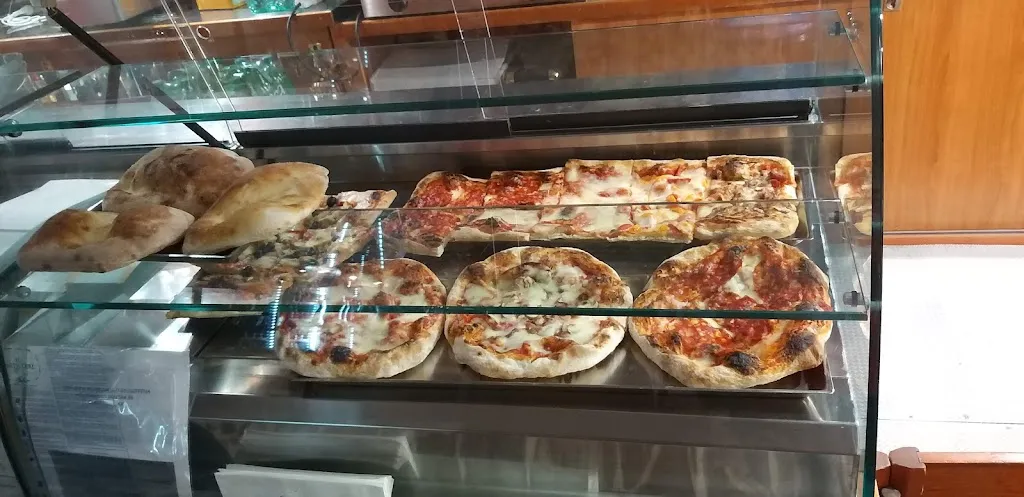 Bar Anna restaurant in Scampitella