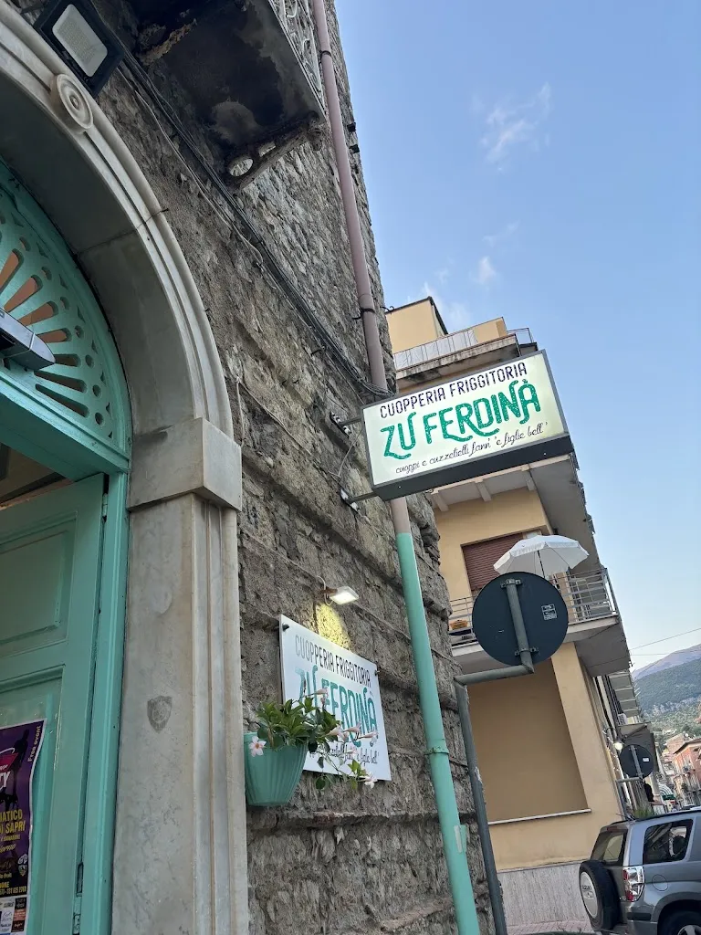 Zu' Ferdiná restaurant in Sapri