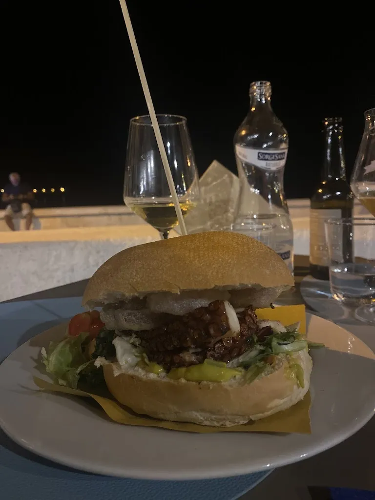 Caffè Tresoldi restaurant in Sapri