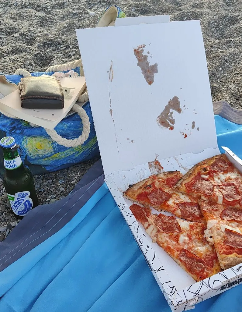 Francesco Brunello_L'angolo dello sfizio_Sapri_review