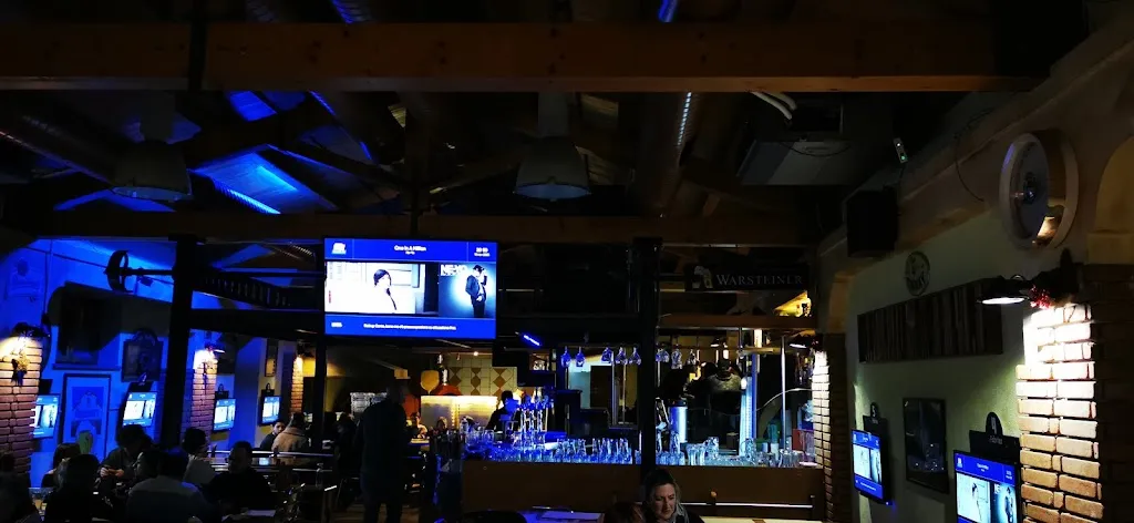 Nico_Fabrika Di Francesco Mastrangelo_Sapri_review