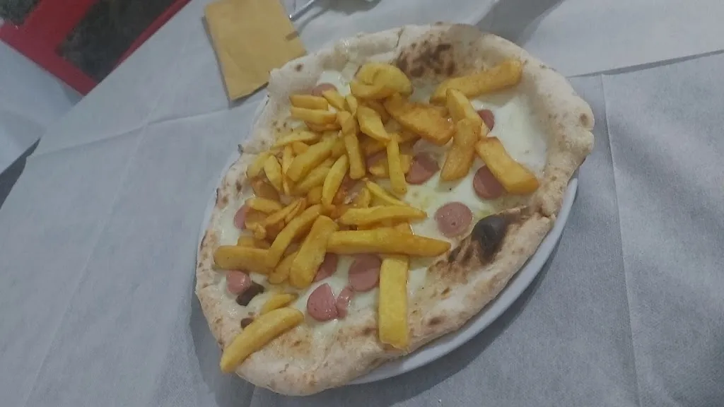 Pizzeria napoletana da Michele_Sapri_slider_image_2