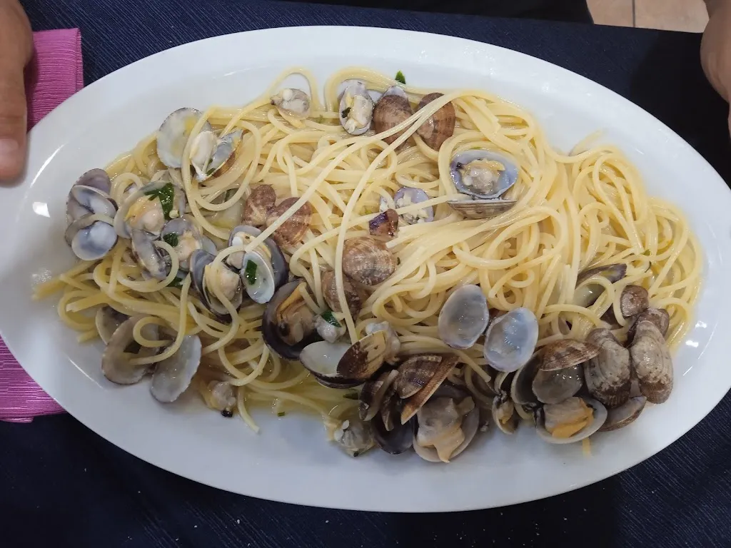 Michela Baratta_Il Veliero_Sapri_review