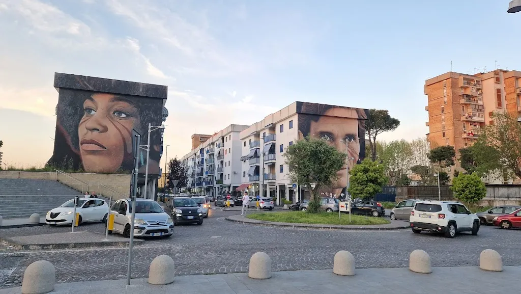 m w_Capozzella_Scampia_recensione