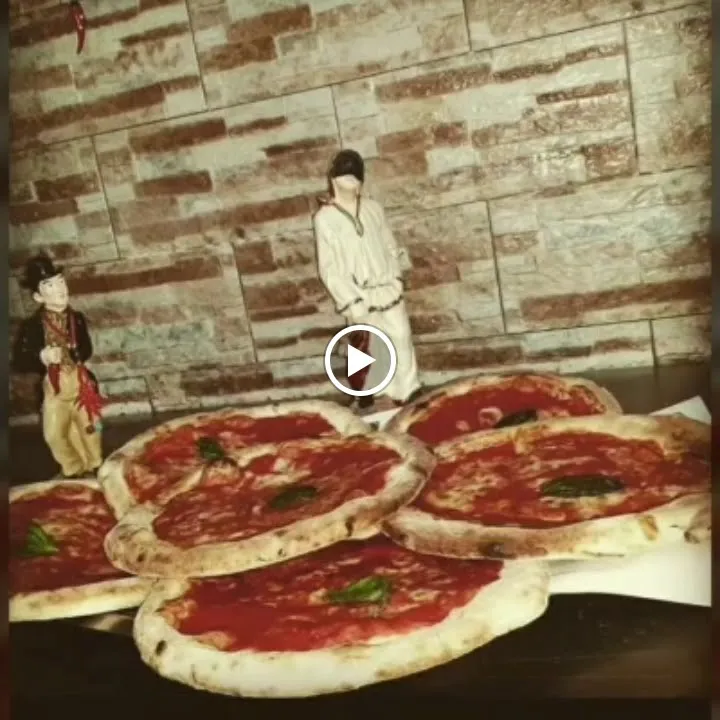 Totò e la Malafemmena_Scampia_slider_image_2