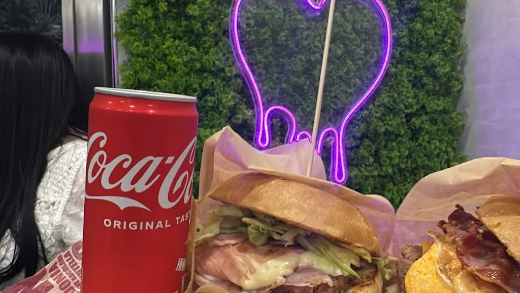 Number One Pub_Scampia_slider_image_2