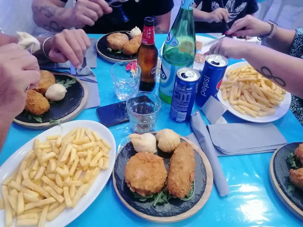 Menu_Mare Luna Pizzeria...trattoria._Scampia_image_9