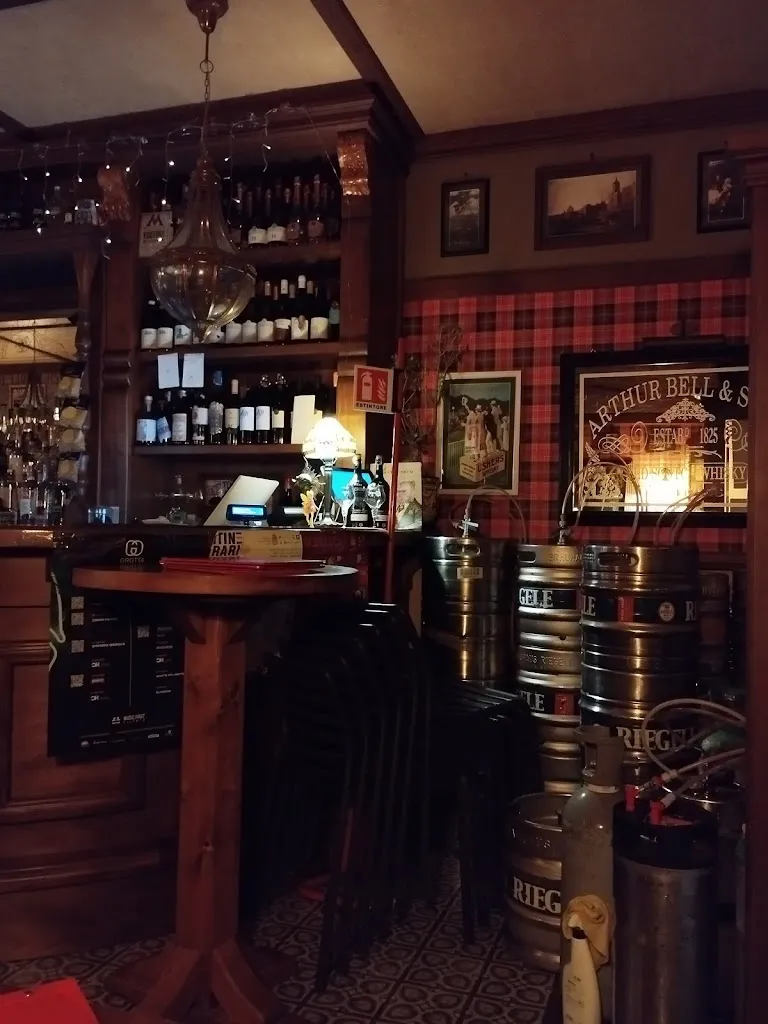 Tipsy Lord_Scario_slider_image_3