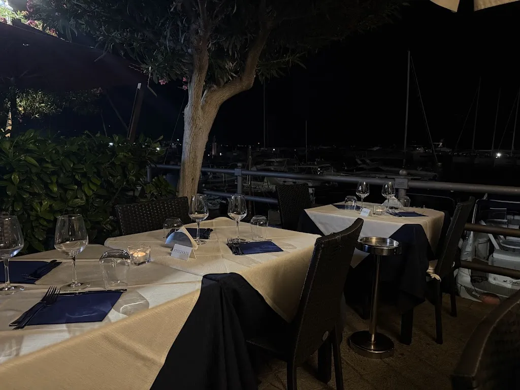 Ristorante Vulcano Tipiteca_Scario_slider_image_2