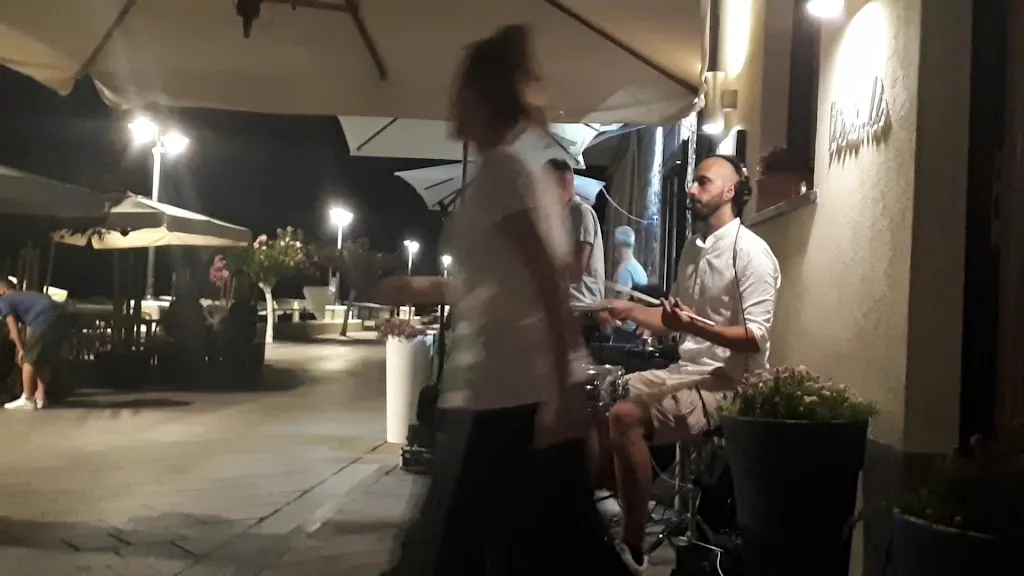 Vini..le_Scario_slider_image_2