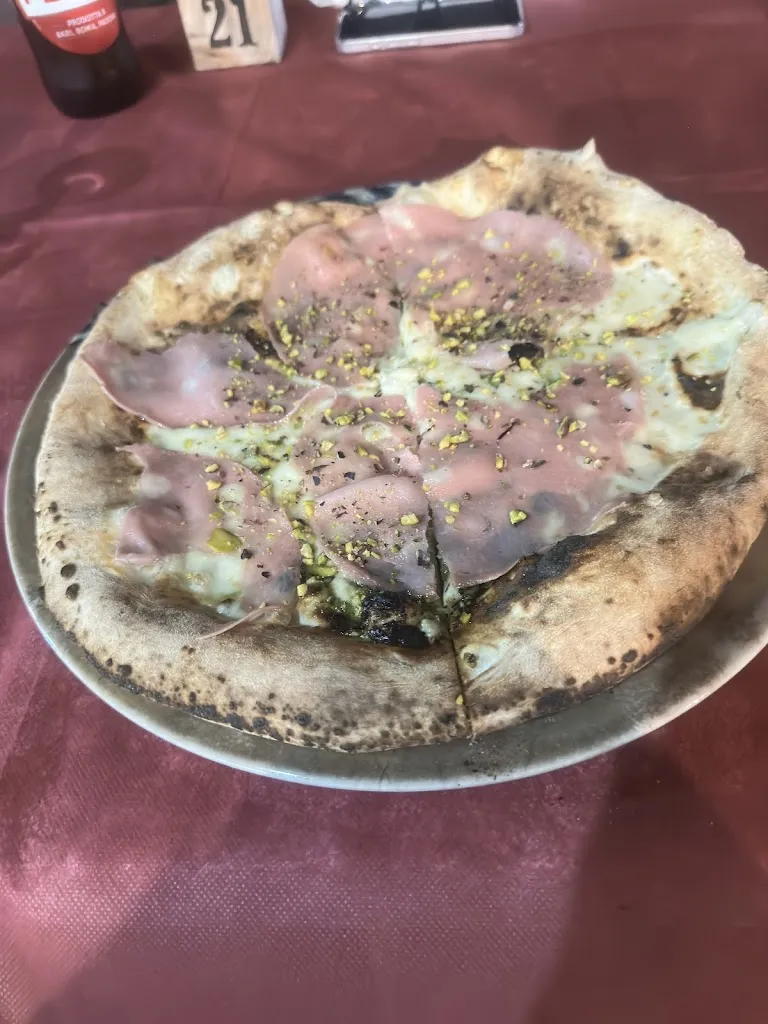 Gigino Il Pirata_Scario_slider_image_3