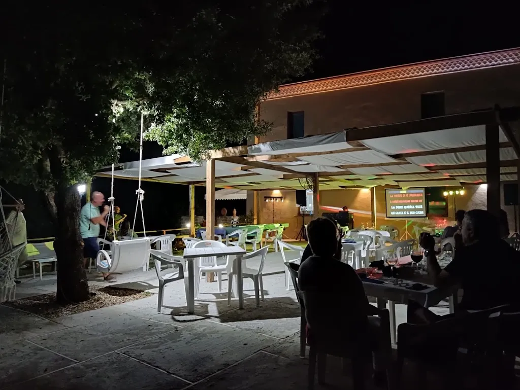 Agriturismo Scialà restaurant in Serramezzana