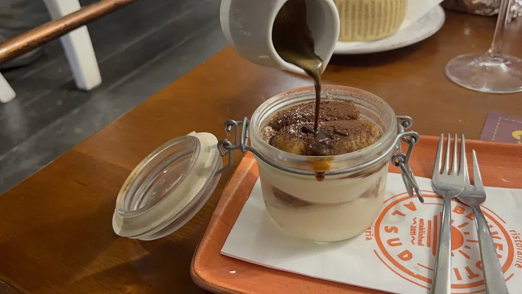 Nathalie Gil de Rubio_Benvenuti al Sud_Secondigliano_avis