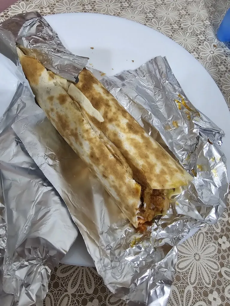 HOT X HOT restaurant in Secondigliano