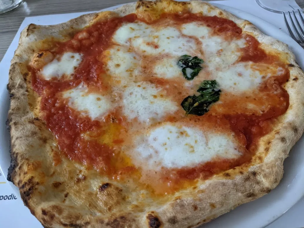 Jeremie Le Hen_Maestri Pizzaioli_Secondigliano_review
