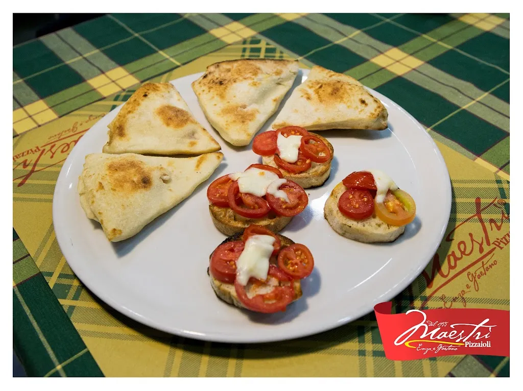 Maestri Pizzaioli_Secondigliano_slider_image_3