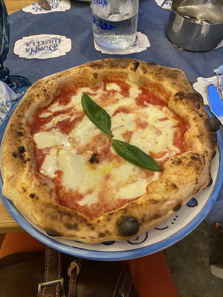 Karis Armstrong_Donna Luisella Take Away_Secondigliano_review