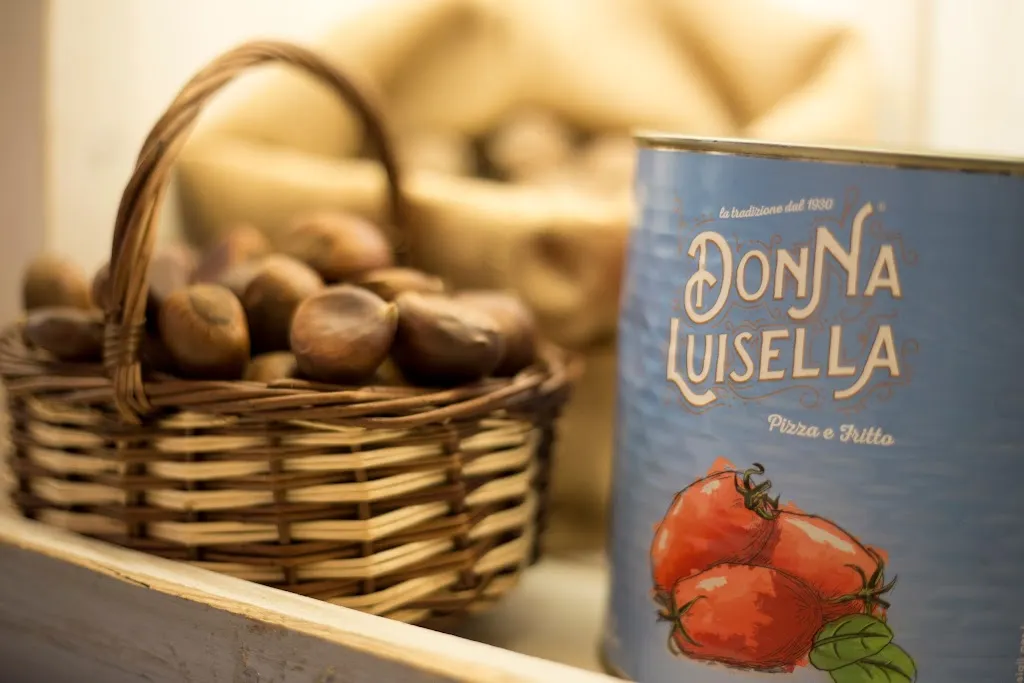 Donna Luisella Take Away_Secondigliano_slider_image_2