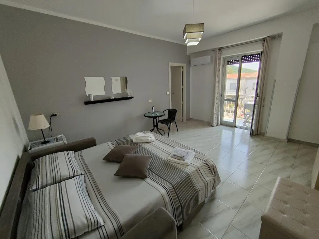 B&B Champagne di Fico Maria_Sessa Cilento_slider_image_2