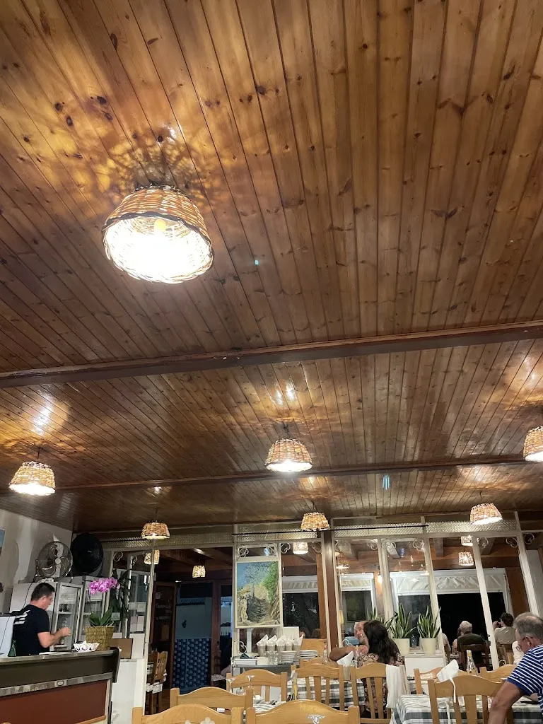 Ristorante Taverna Verde da Morzariello_Serrara Fontana_slider_image_3