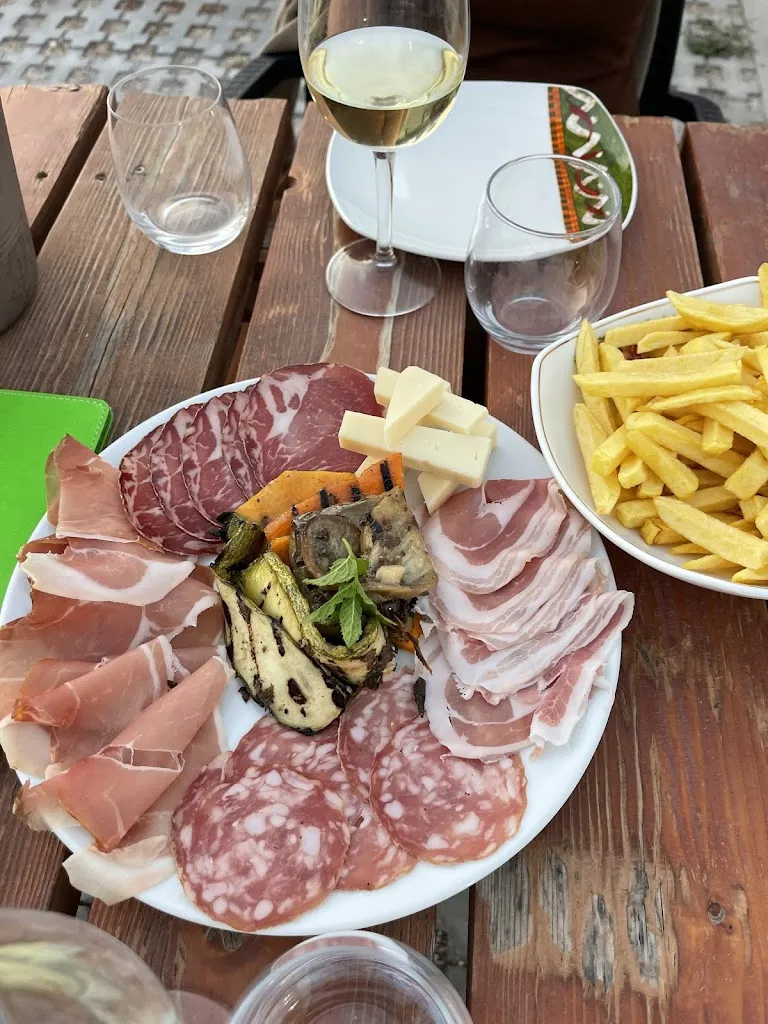 Sabrina Puzella_A’Trabulera_Serrara Fontana_review