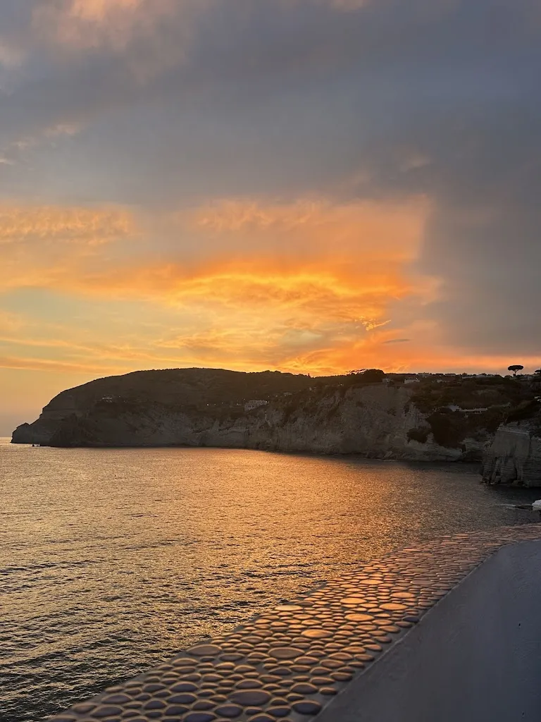 Tash Binnie_Ristorante Deus Neptunus Ischia_Serrara Fontana_review