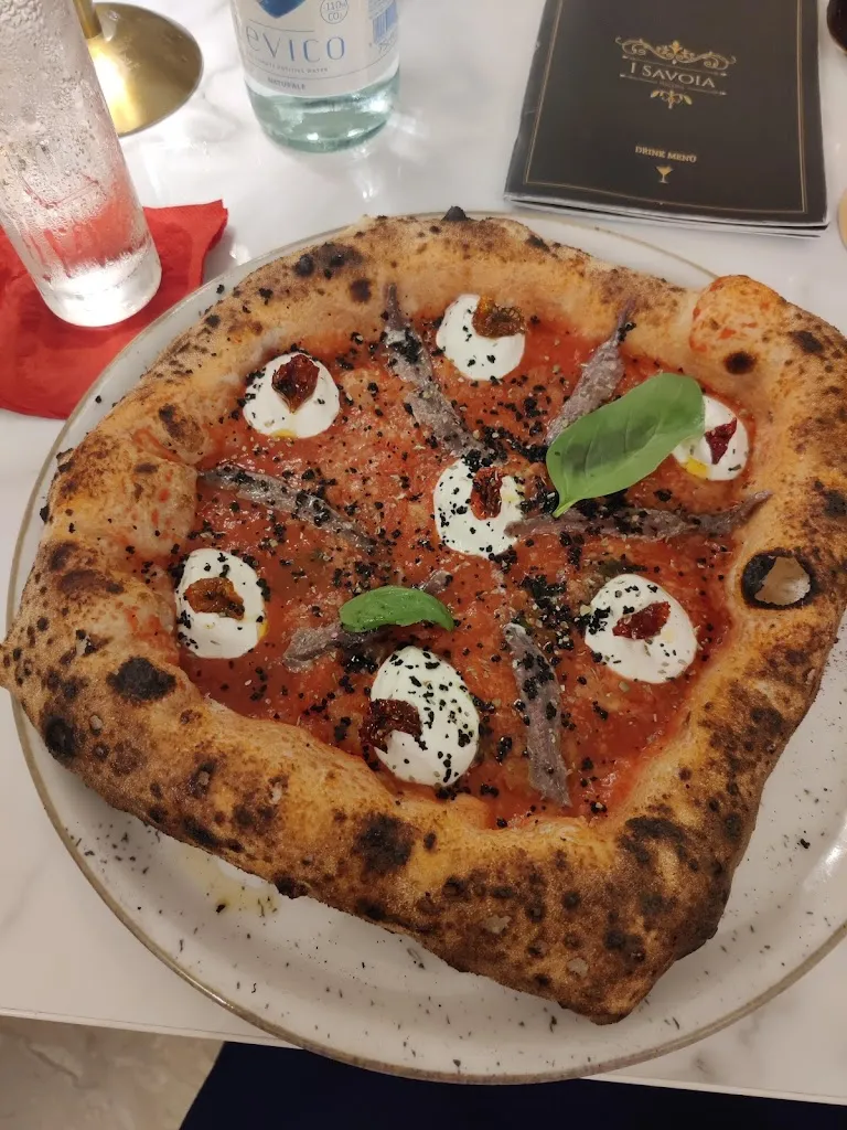 Nora Kalnoki_Savoia Pizzeria Napoletana_Montesilvano Marina_review