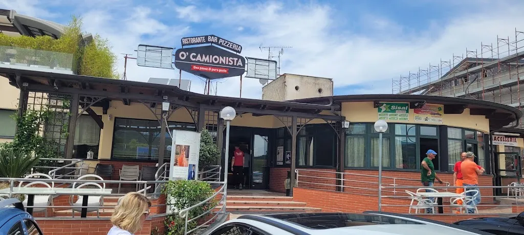 Ristorante O' Camionista Di Cervino Albertina & C. Sas restaurant in Sicignano degli Alburni